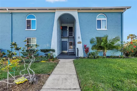 11436 2nd St N #4, Saint Petersburg, FL 33716