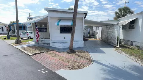 4851 W Gandy Blvd #B1L14, Tampa, FL 33611