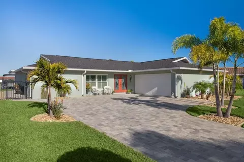 5133 Glenn Dr, New Port Richey, FL 34652