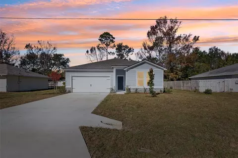 9 Pier Ln, Palm Coast, FL 32164