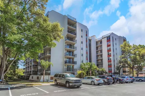 2699 Seville Blvd #808, Clearwater, FL 33764