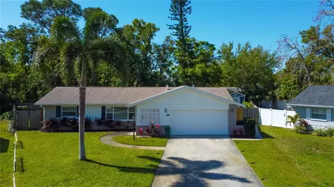 5002 54th Way N, Saint Petersburg, FL 33709