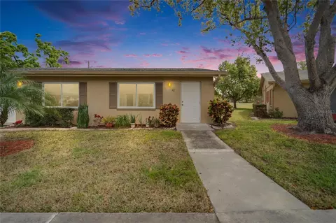 302 Canton Ct #62, Sun City Center, FL 33573