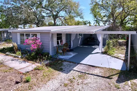 10128 114th Ter N, Largo, FL 33773
