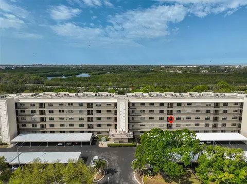 8198 Terrace Garden Dr N #208, Saint Petersburg, FL 33709