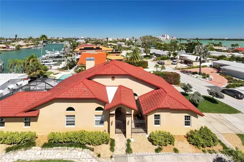 2600 W Vina Del Mar Blvd, Saint Pete Beach, FL 33706