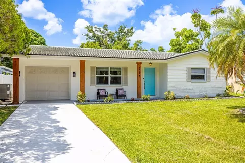 5314 13th Ave S, Gulfport, FL 33707