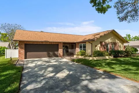2958 Macalpin Dr N, Palm Harbor, FL 34684
