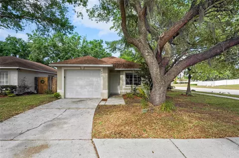 402 Abigail Rd, Plant City, FL 33563