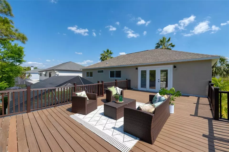 Exterior - 15618 Shoal Creek Pl, Odessa, FL 33556 photo 9 of 21