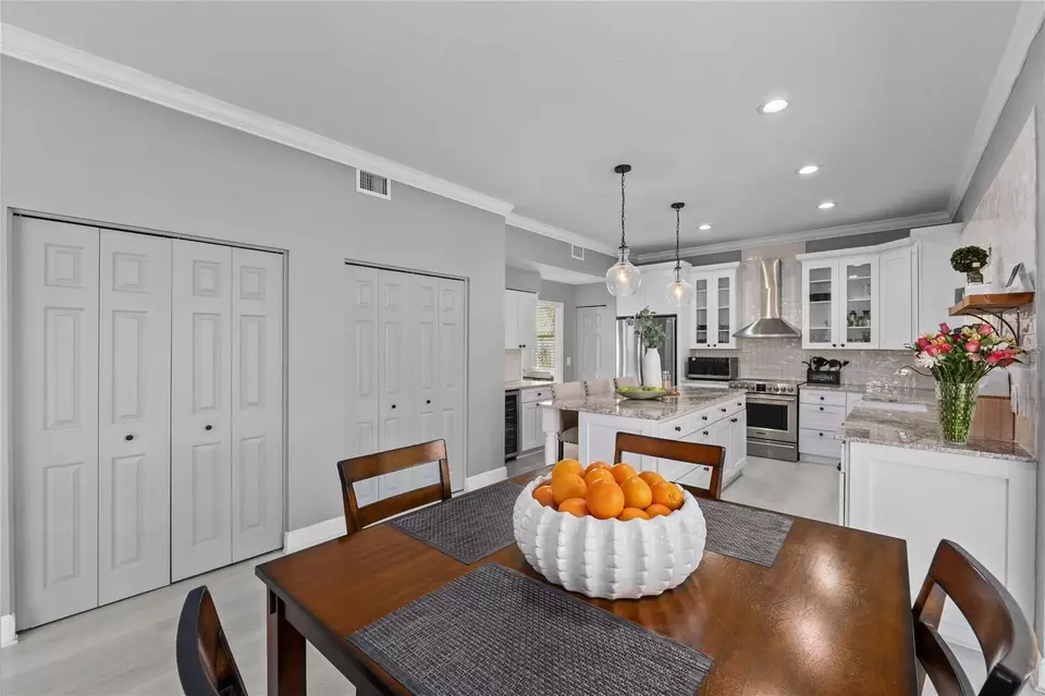 Dining - 15618 Shoal Creek Pl, Odessa, FL 33556 photo 4 of 5