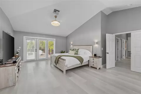 Bedroom - 15618 Shoal Creek Pl, Odessa, FL 33556 photo 1 of 6