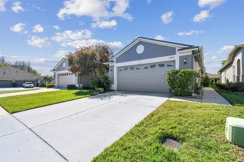 31820 Blythewood Way, Wesley Chapel, FL 33543