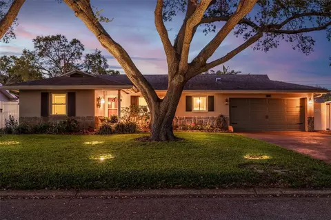 13481 100th Ave, Seminole, FL 33776