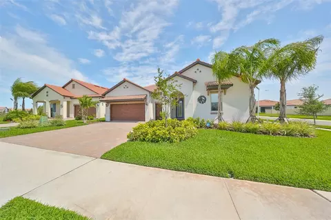 17152 Scuba Crest St, Wimauma, FL 33598
