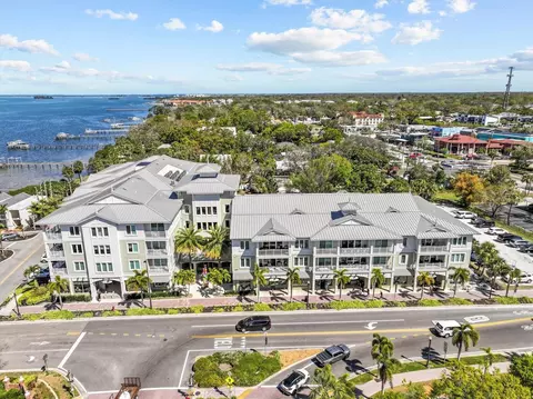 200 Main St #202, Dunedin, FL 34698