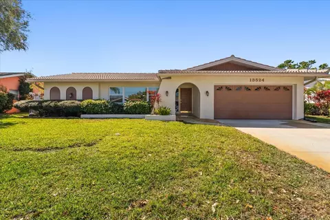 13524 91st Ave, Seminole, FL 33776