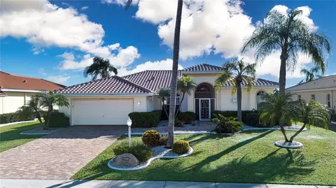 1308 Crystal Greens Dr, Sun City Center, FL 33573