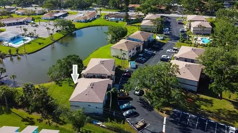 5026 Water Oak Dr #220, Bradenton, FL 34207