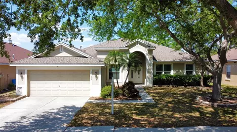 7123 Colonial Lake Dr, Riverview, FL 33578