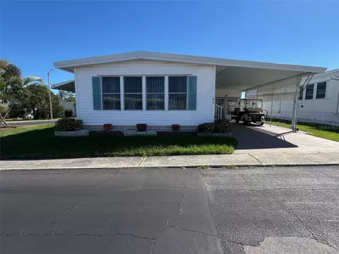 616 Queen Palm St, Largo, FL 33778