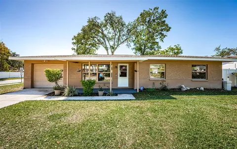2707 Morningside Dr, Clearwater, FL 33759