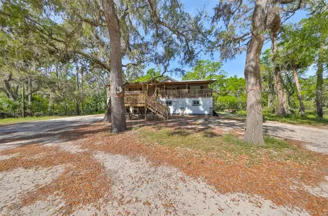 4532 Spring Rd, Valrico, FL 33596