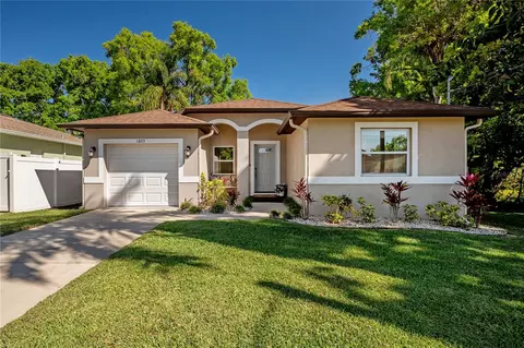 1805 W Norfolk St, Tampa, FL 33604