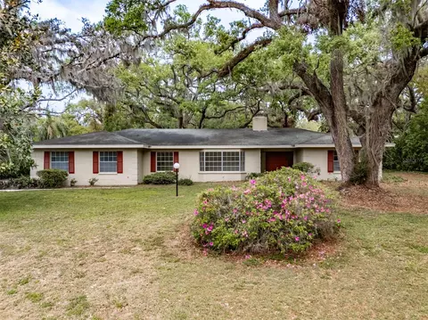 1604 Cottagewood Dr, Brandon, FL 33510