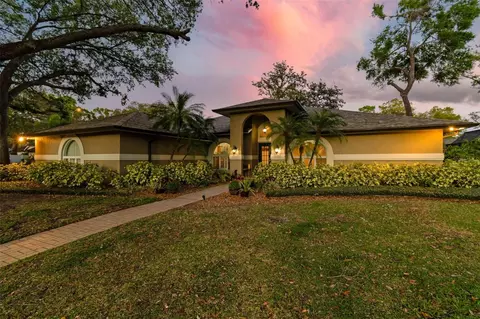 11505 Gibralter Pl, Temple Terrace, FL 33617