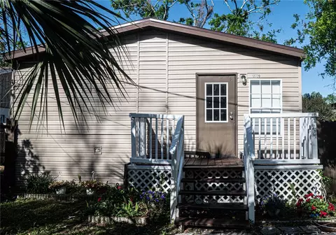12720 Four Oaks Rd, Tampa, FL 33624