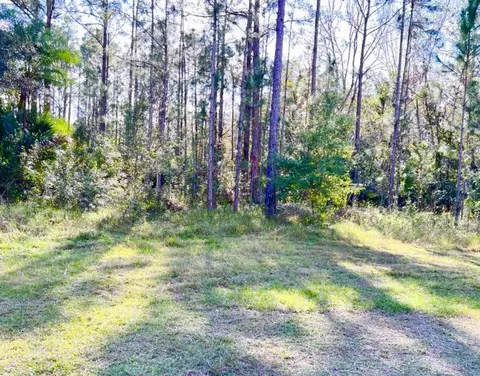 1011 Indian Lake Dr, Indian Lake Estates, FL 33855