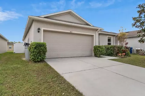1413 Wallace Manor Pass, Winter Haven, FL 33880