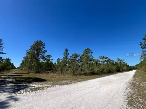 623 Granada Dr, Indian Lake Estates, FL 33855
