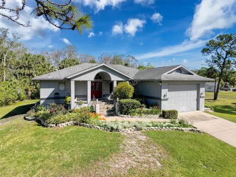 8437 Indies Dr, Hudson, FL 34667