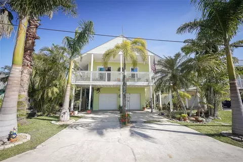 112 13th Ave, Indian Rocks Beach, FL 33785