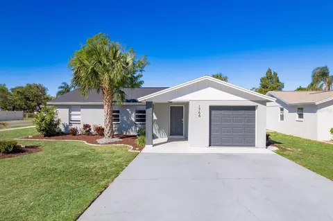 1766 10th St SW, Largo, FL 33778