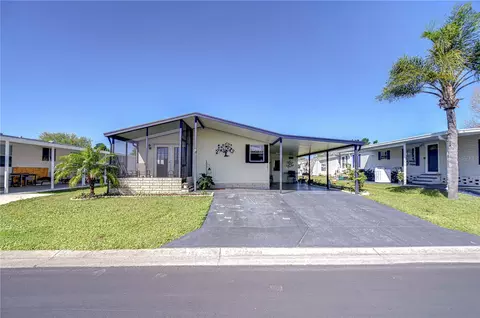 3051 Shady Creek Dr, Wesley Chapel, FL 33543