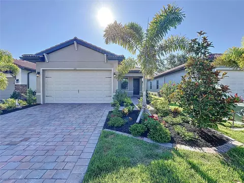 120 Moscata Way, Nokomis, FL 34275