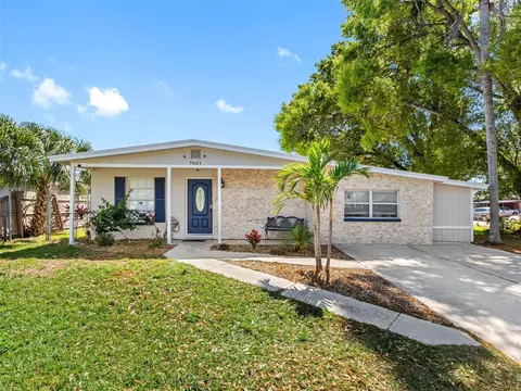 7401 Kingston Dr, Tampa, FL 33619