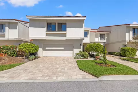 5625 Escondida Blvd S, Saint Petersburg, FL 33715