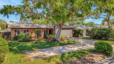5603 97th Way N, Saint Petersburg, FL 33708