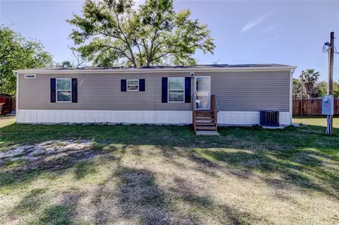 9420 Kiowa Dr, New Port Richey, FL 34654