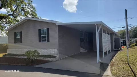 585 Sky Harbor Dr #224, Clearwater, FL 33759