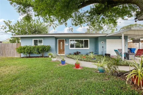 1901 66th Ave N, Saint Petersburg, FL 33702