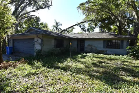 511 Moore Ave, Seffner, FL 33584