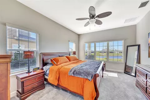 Bedroom - 6324 Brevada Ln, Apollo Beach, FL 33572 photo 5 of 7