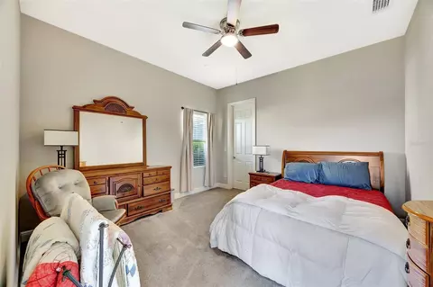 Bedroom - 6324 Brevada Ln, Apollo Beach, FL 33572 photo 2 of 7
