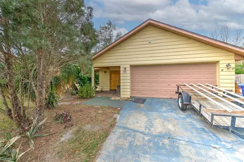 1617 Cherokee Trl, Valrico, FL 33594
