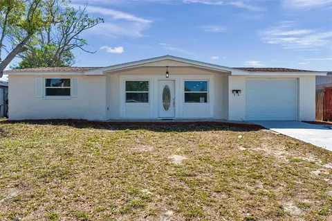 5233 Idlewild St, New Port Richey, FL 34653
